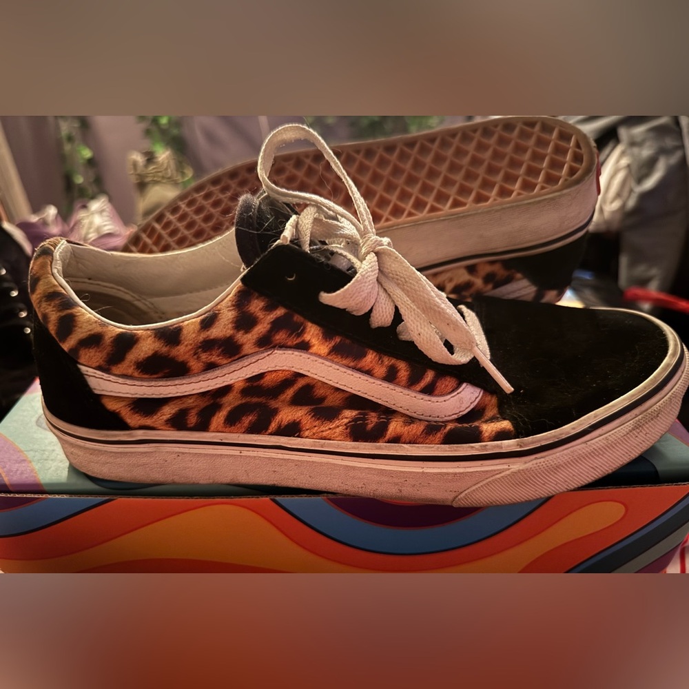 VANS Leopard Old Skool Womens Shoes - Picture 6 of 8